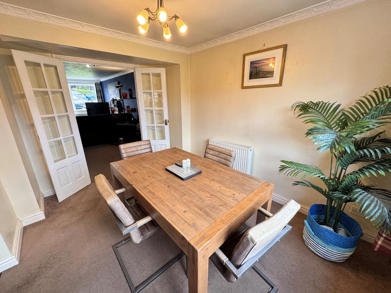 Grange Park Avenue, High Peak, photo 11