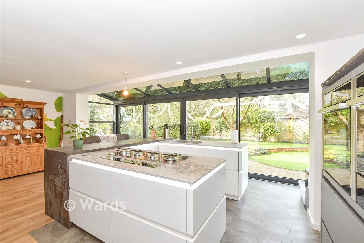 Heather Bank, Paddock Wood, TN12, photo 3