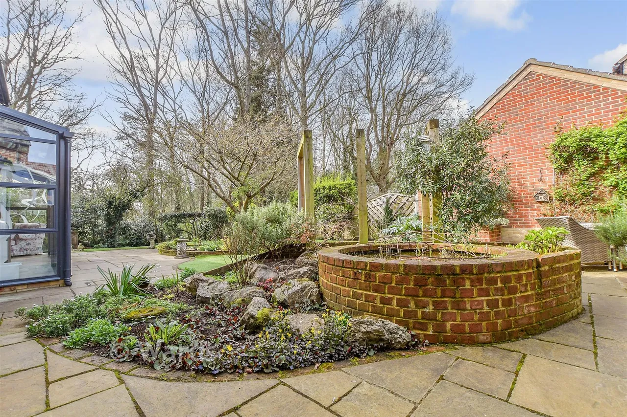 Heather Bank, Paddock Wood, TN12, photo 14