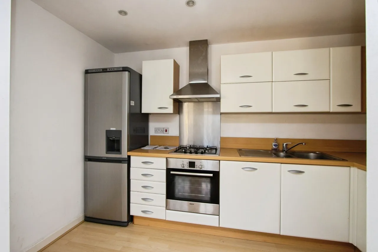 Tuke Grove, Wakefield, WF1, photo 13