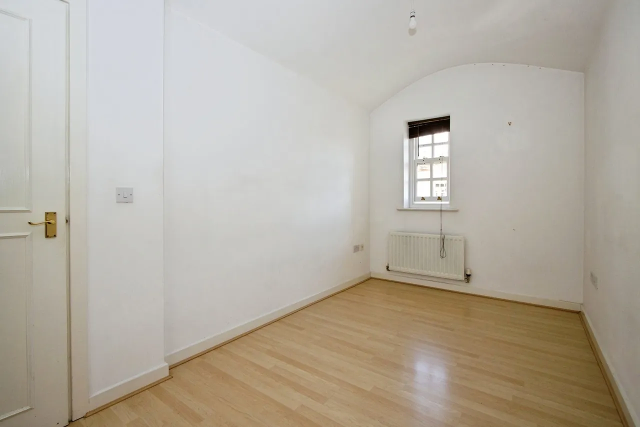 Tuke Grove, Wakefield, WF1, photo 7