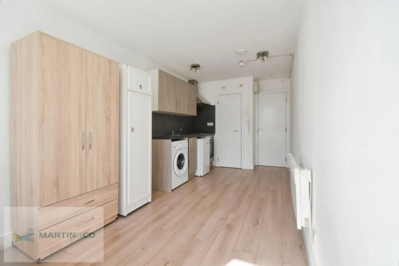 Burlington Road, photo 5