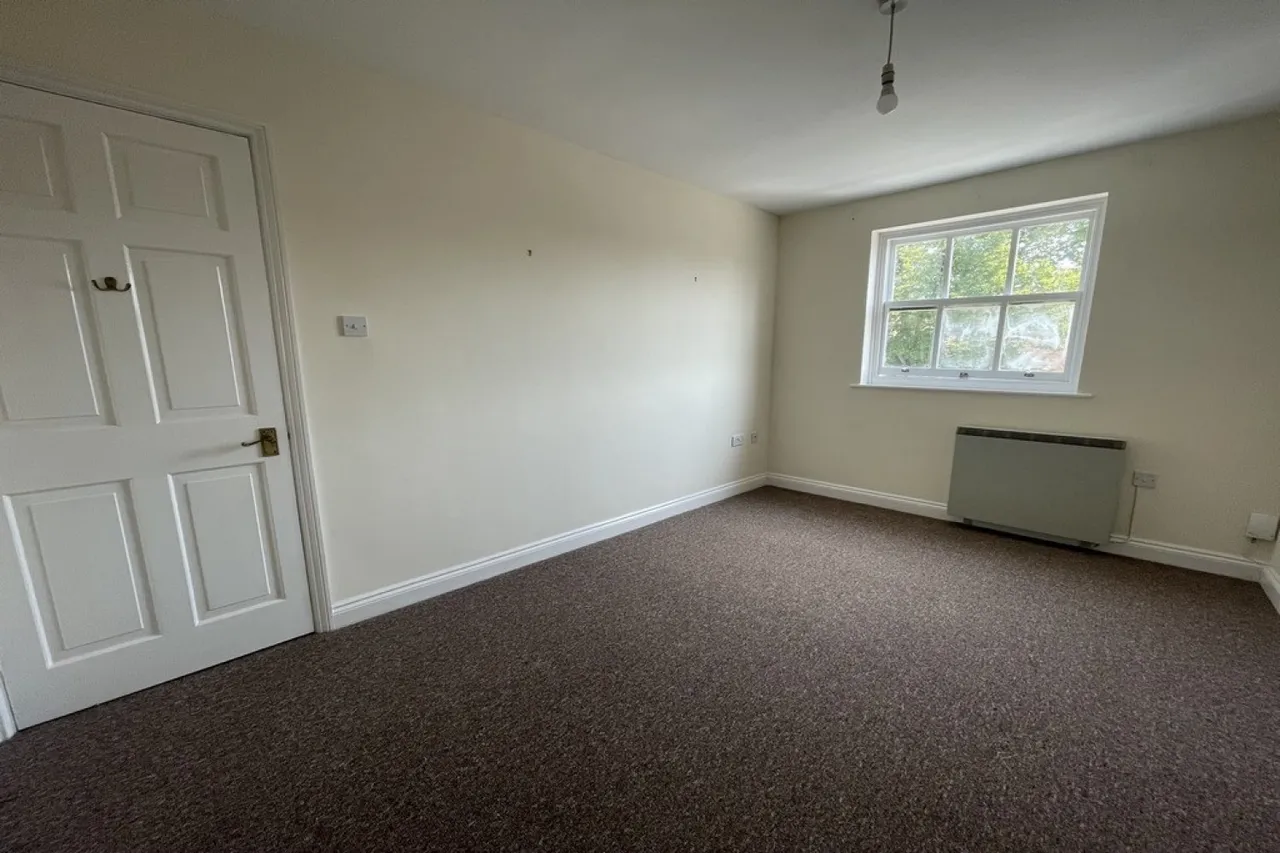 West End Court, Crompton Street, Warwick, photo 8