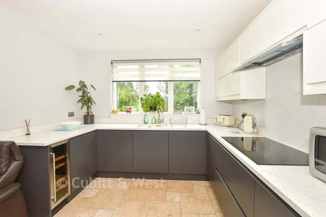 Rocky Lane, Haywards Heath, RH16, photo 7