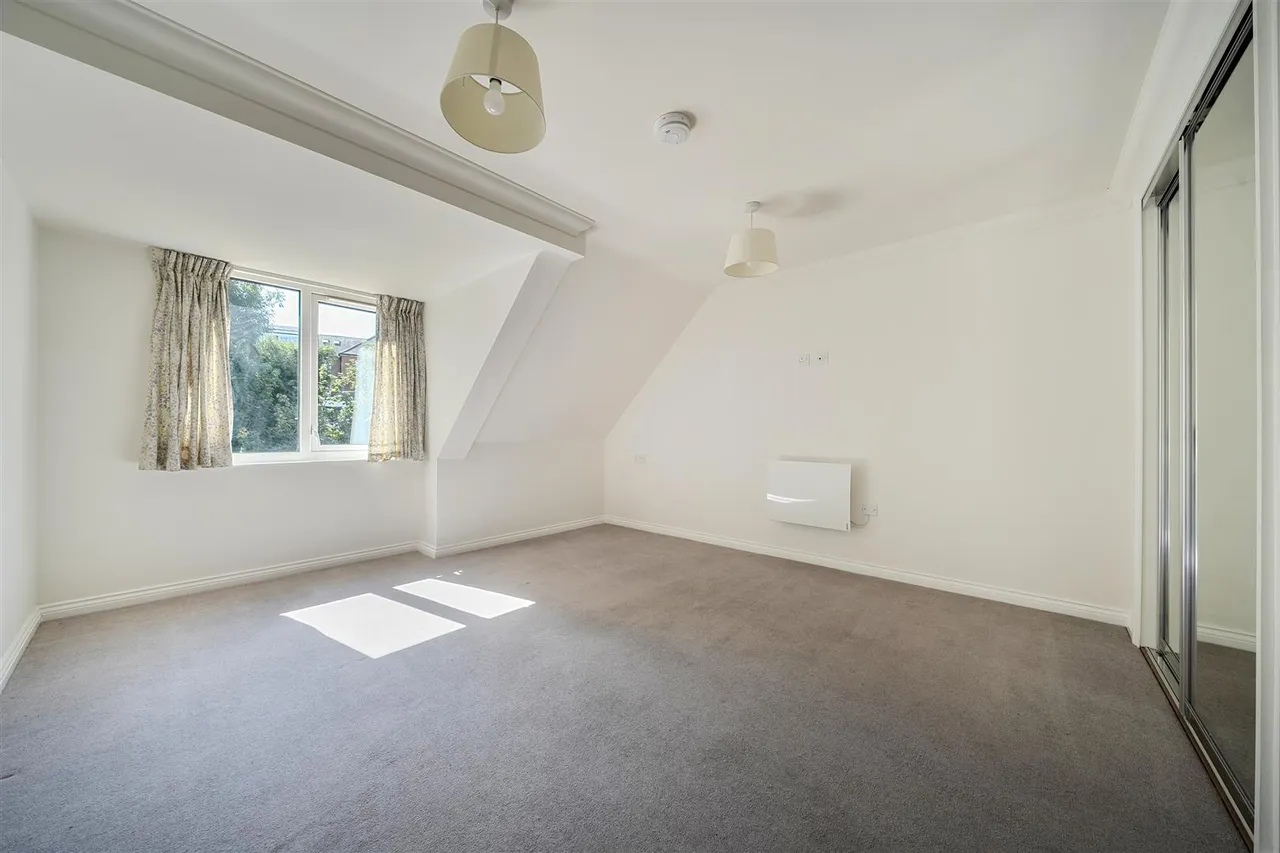 Church Lane, Oxted, RH8, photo 10