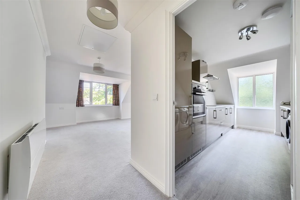 Church Lane, Oxted, RH8, photo 6