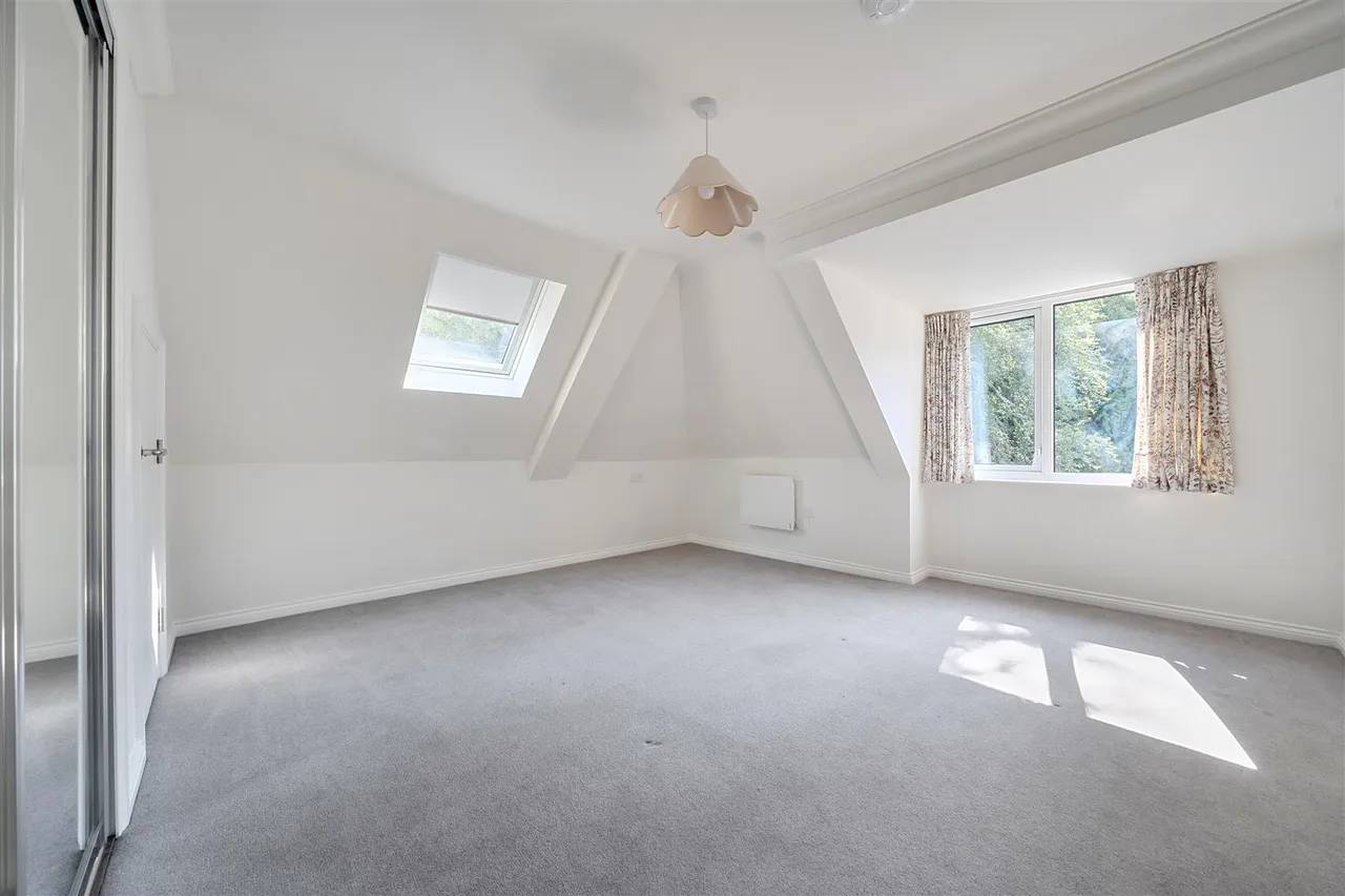 Church Lane, Oxted, RH8, photo 11
