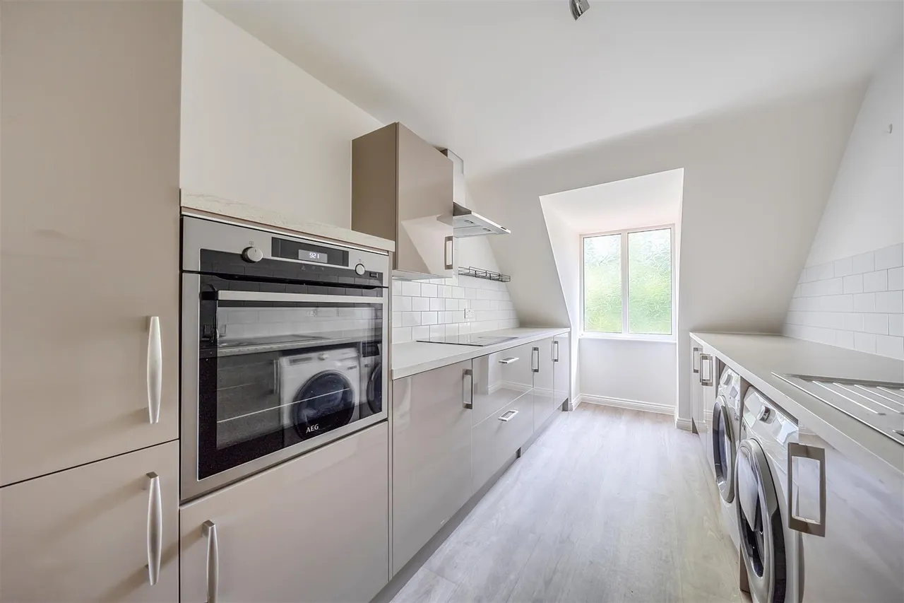 Church Lane, Oxted, RH8, photo 2