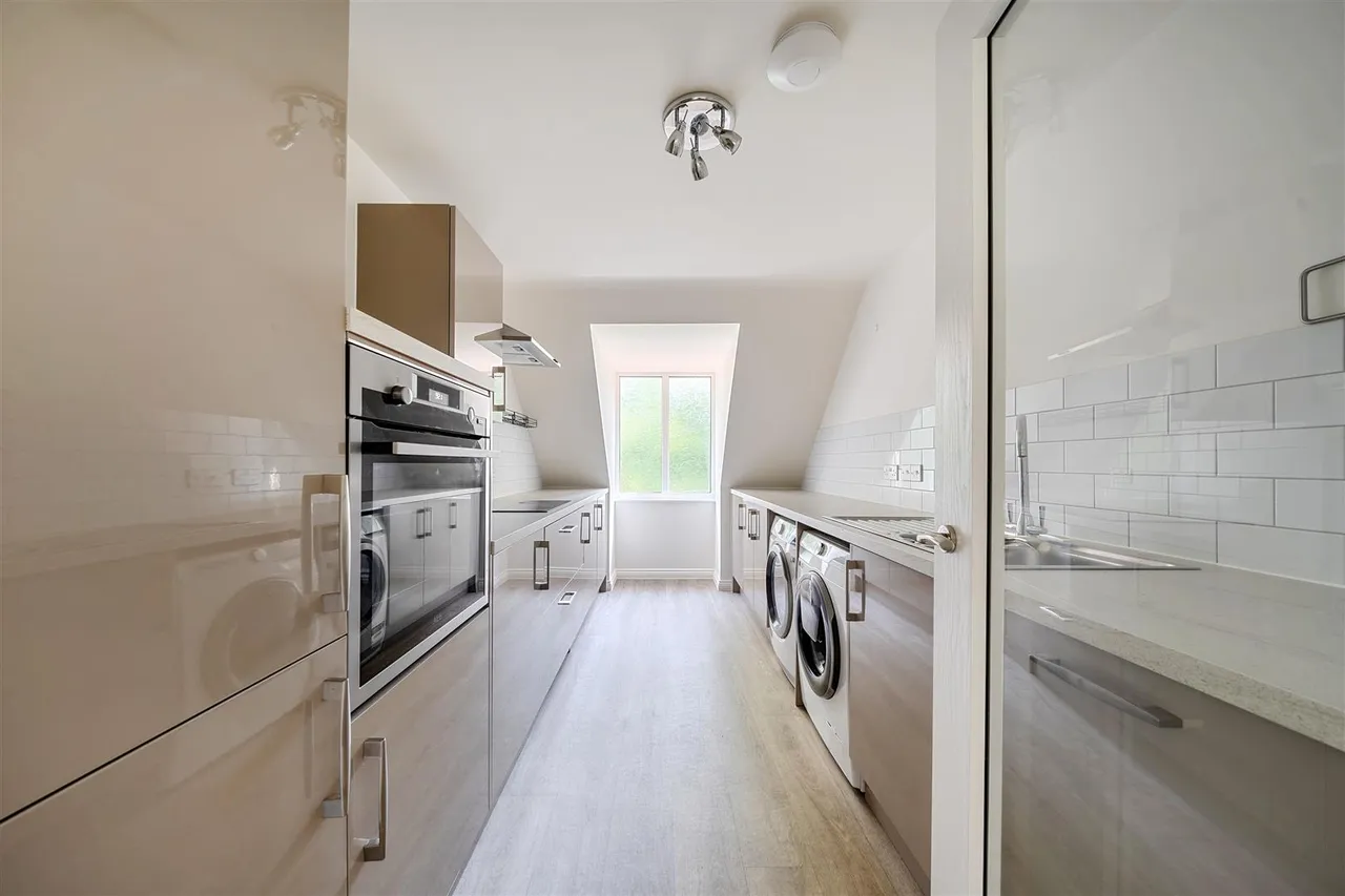 Church Lane, Oxted, RH8, photo 4