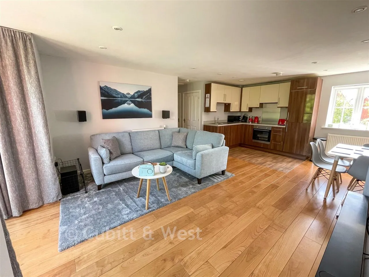Heydon Way, Broadbridge Heath, RH12, photo 2