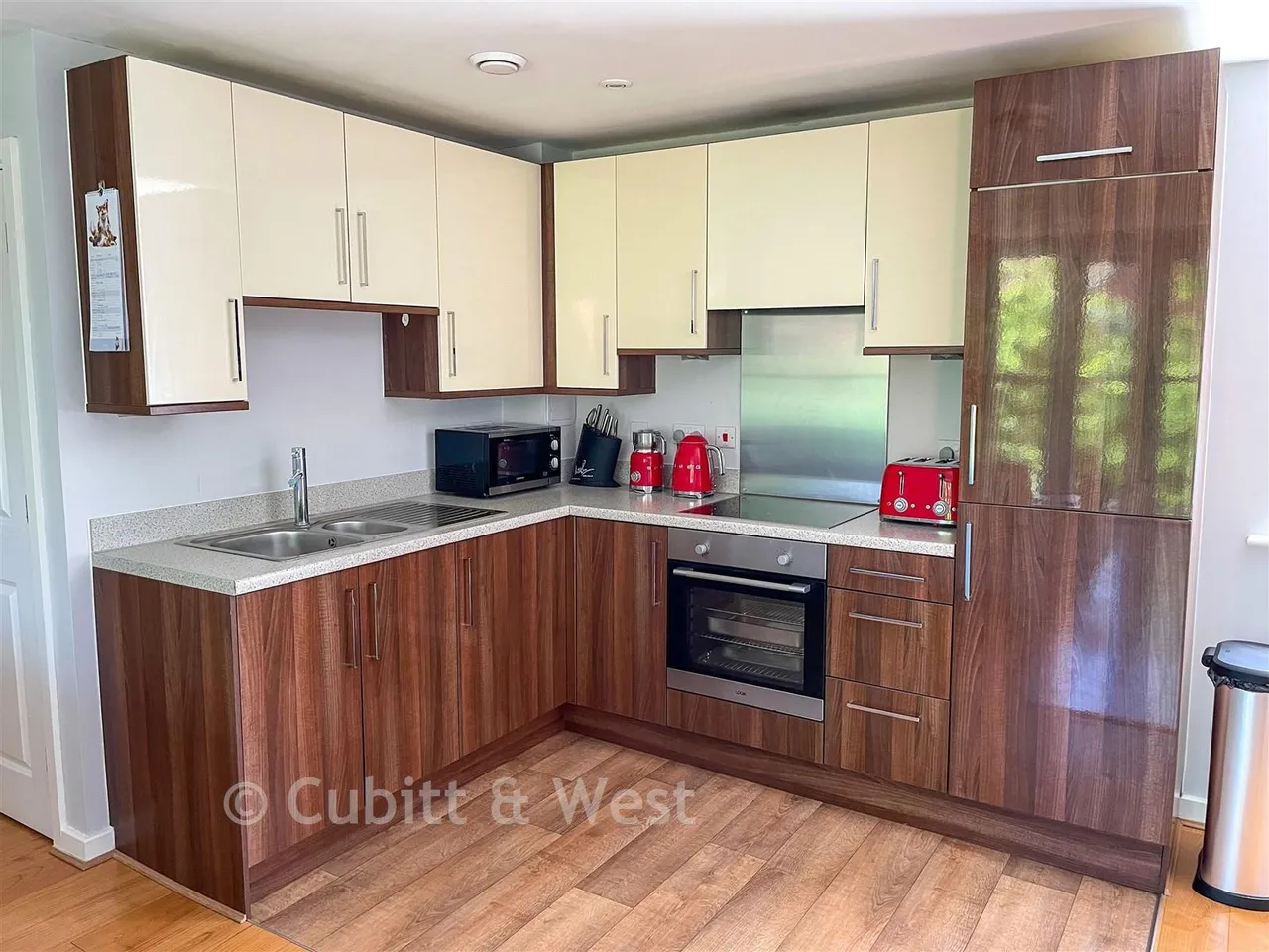 Heydon Way, Broadbridge Heath, RH12, photo 4