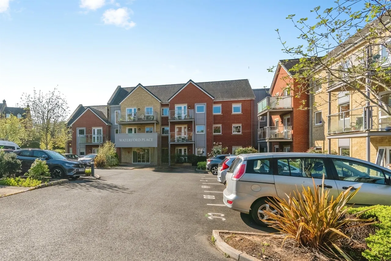 2 bed retirement property for sale — Westmead Lane, Chippenham
