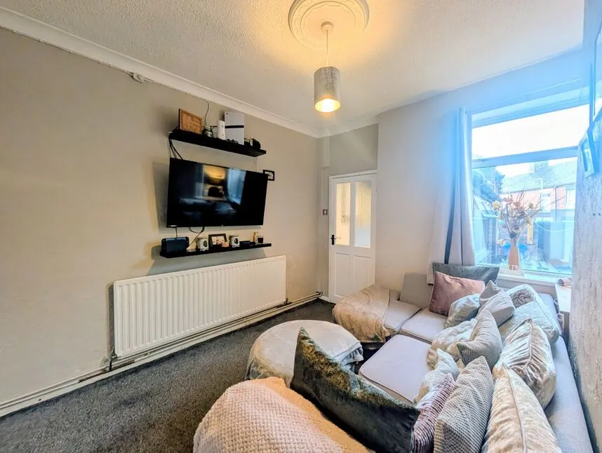 Bycars Road, Stoke-on-Trent, Staffordshire, ST6, photo 5