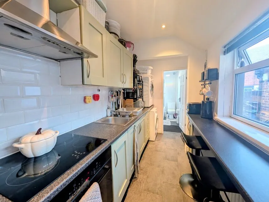 Bycars Road, Stoke-on-Trent, Staffordshire, ST6, photo 6