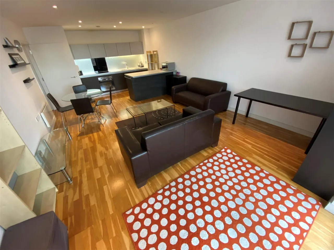2 bed flat to rent, Piccadilly Place, Manchester, M1