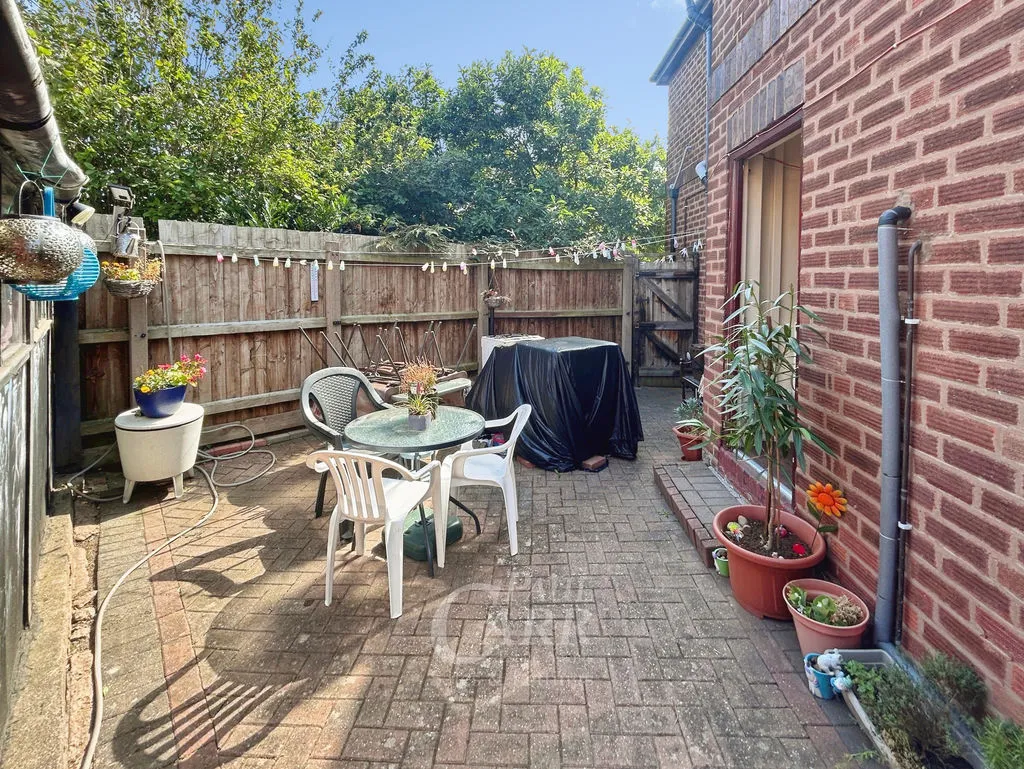 Wilnecote Grove, Perry Barr, B42, photo 17