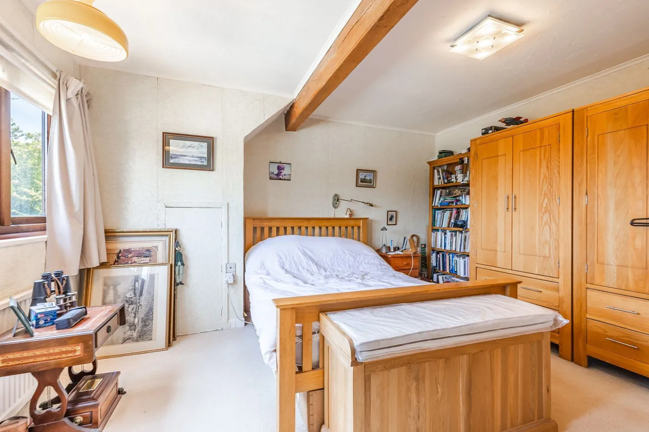 Award Winning Detached Family Home in, photo 10