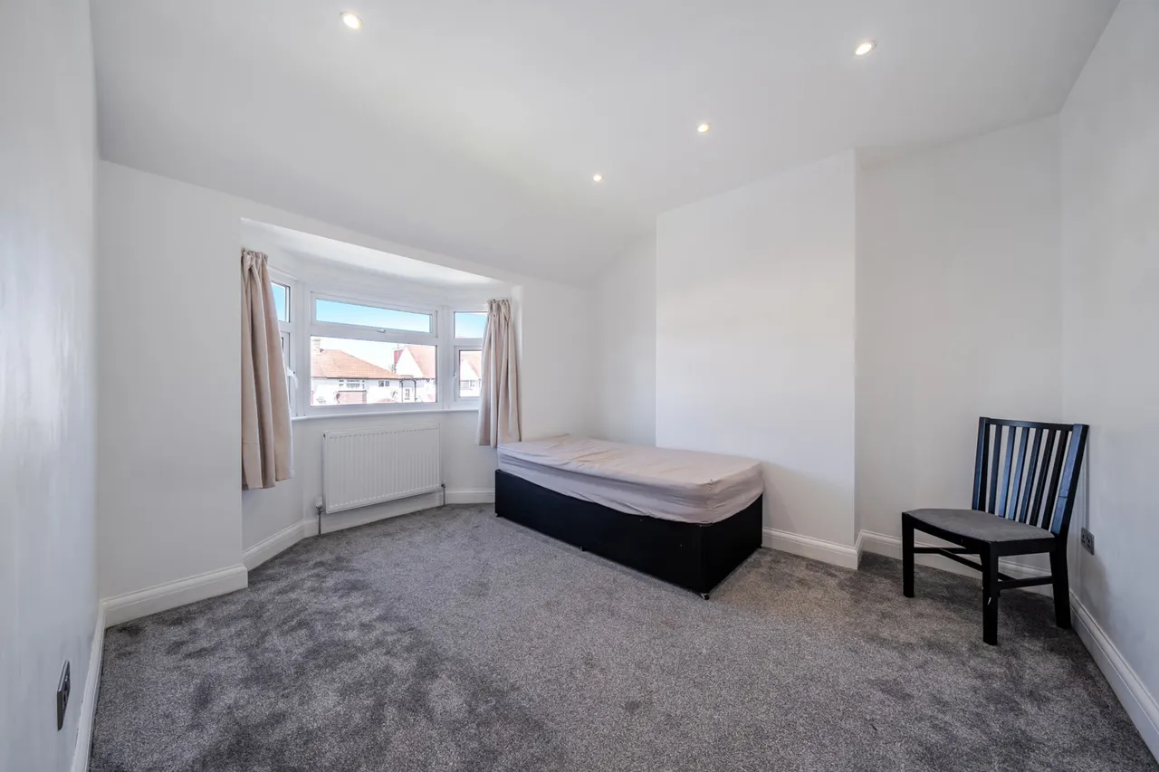 Southend Lane, SE6, photo 18