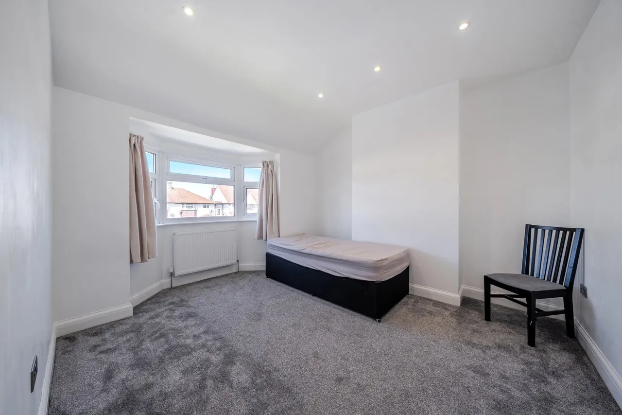 Southend Lane, SE6, photo 18