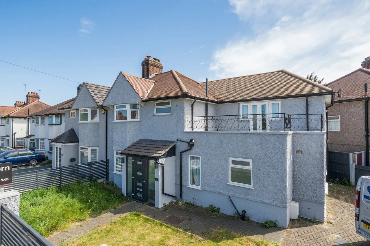 5 bed house for sale — Southend Lane, SE6