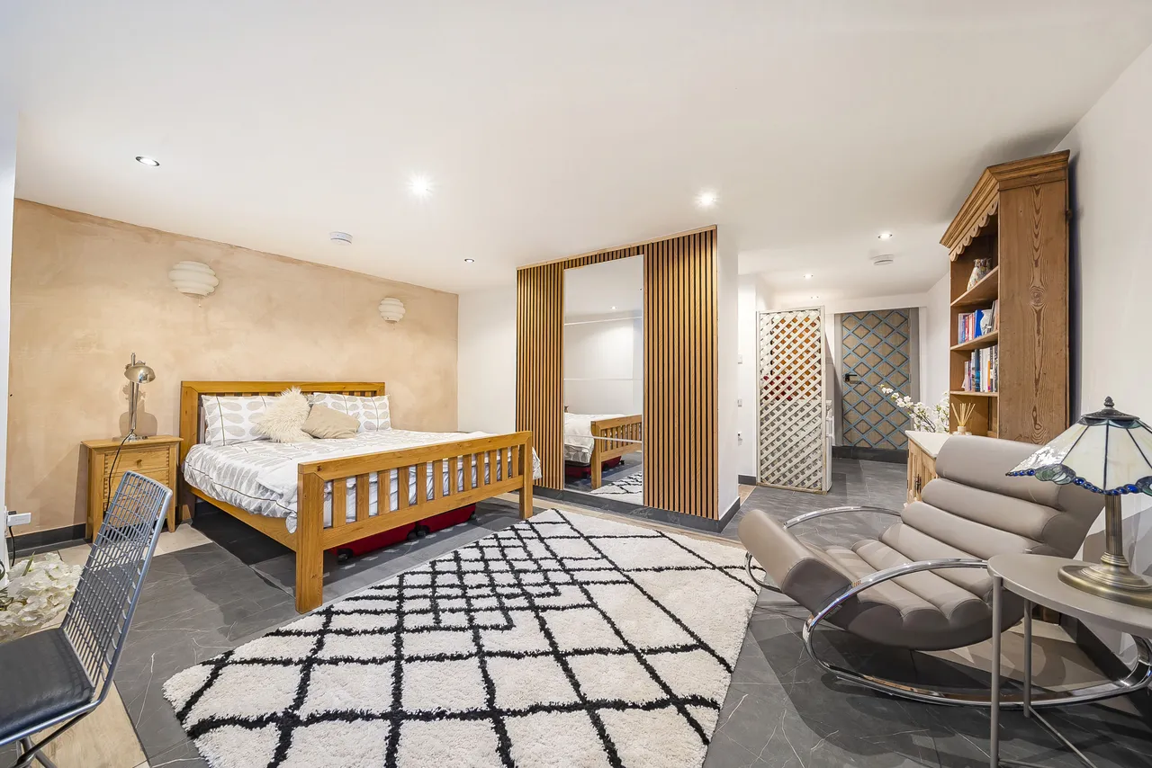 20 Priory Avenue, London, photo 6