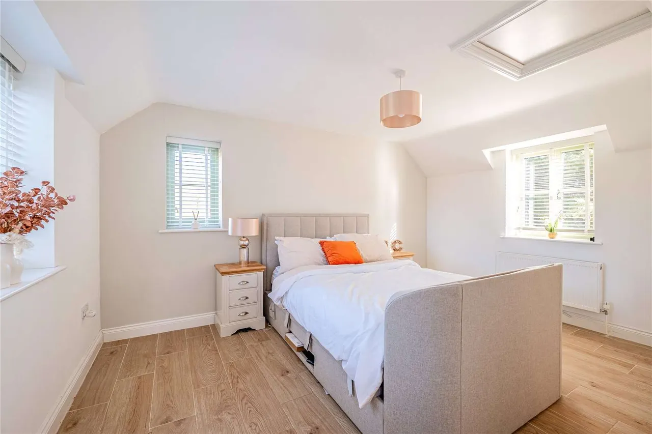 North Street, Fontmell Magna, SP7, photo 13