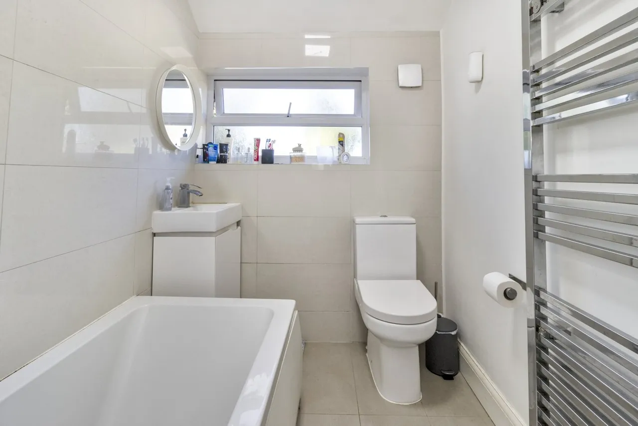 Collindale Avenue, Erith, DA8, photo 6