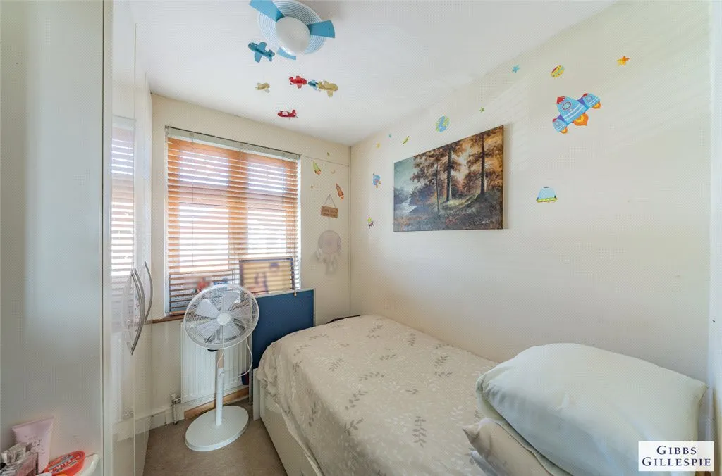 Moat Drive, Harrow, HA1, photo 14