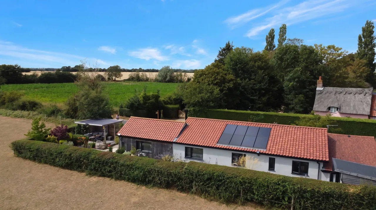 Billywitch Barn, Park Green, photo 18