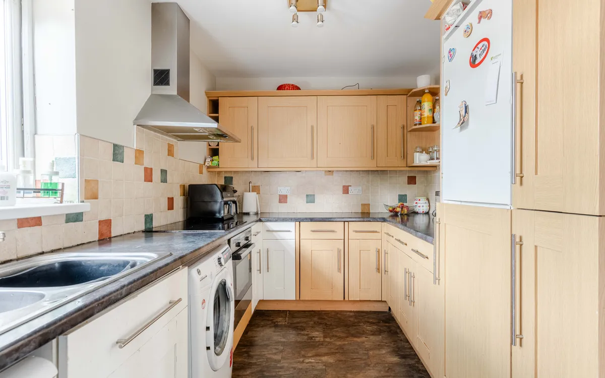 Eastleigh Road, Southmead, BS10, photo 4