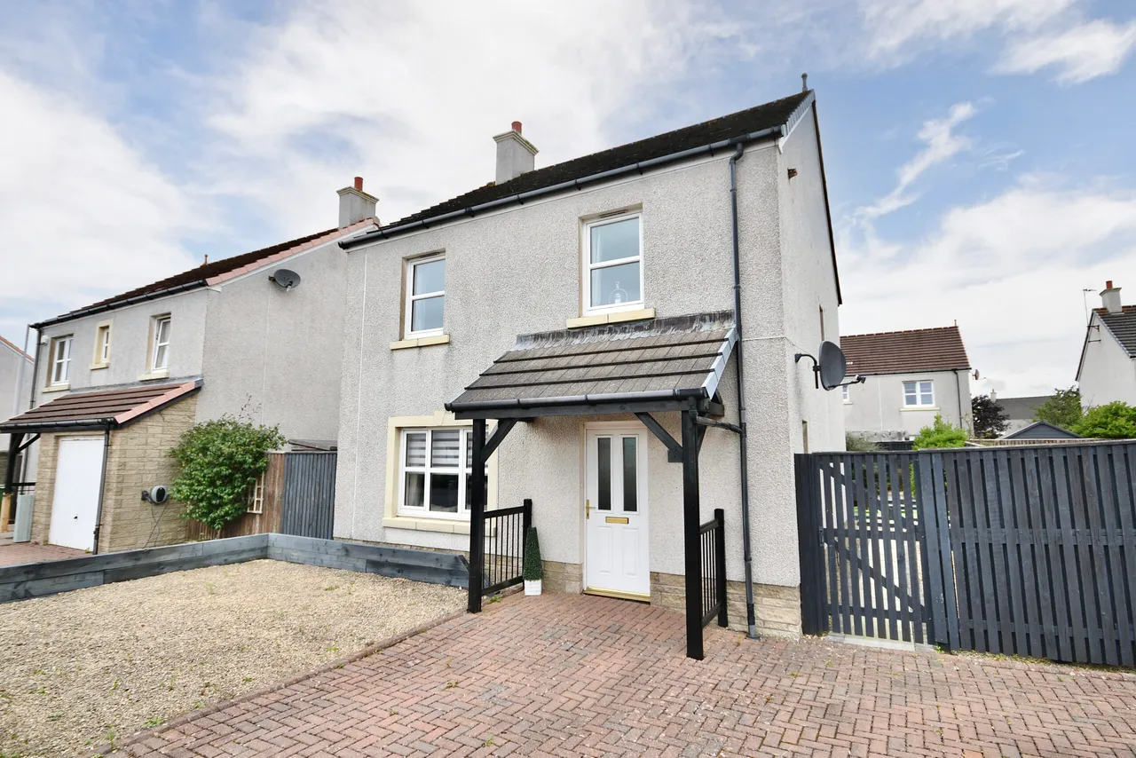 3 bed house for sale — 190 Deveron Road, Troon, KA10 7LT