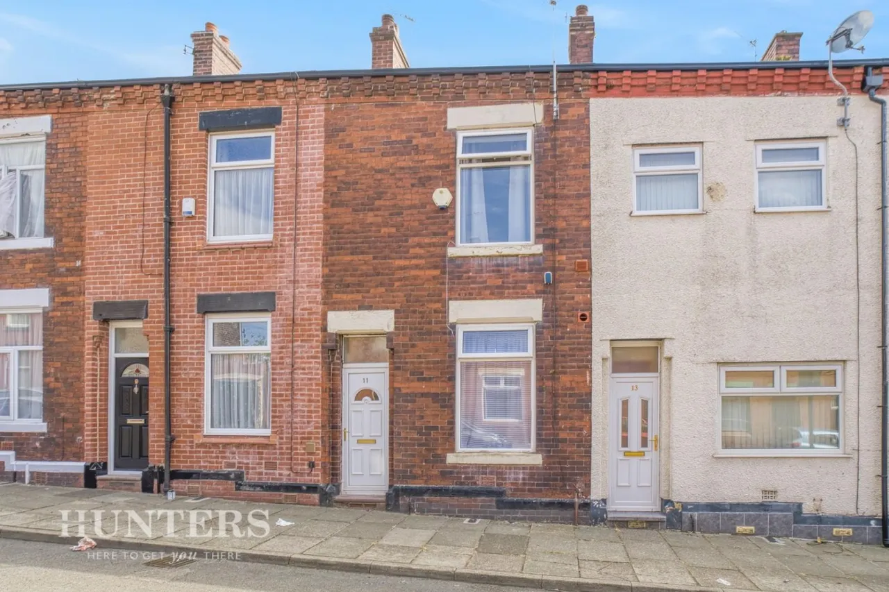 2 bed house for sale, Forest Street, Oldham, OL8