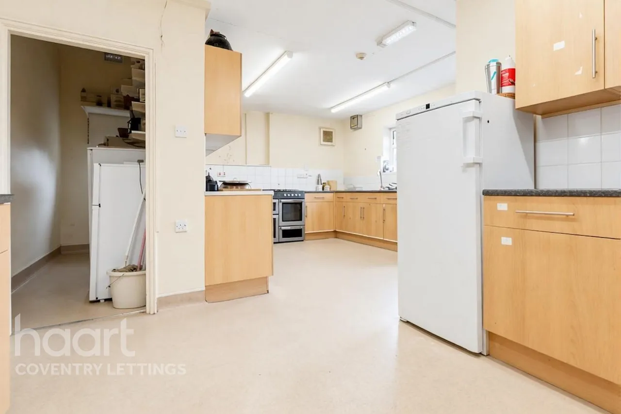 Holyhead Road, CV1, photo 40