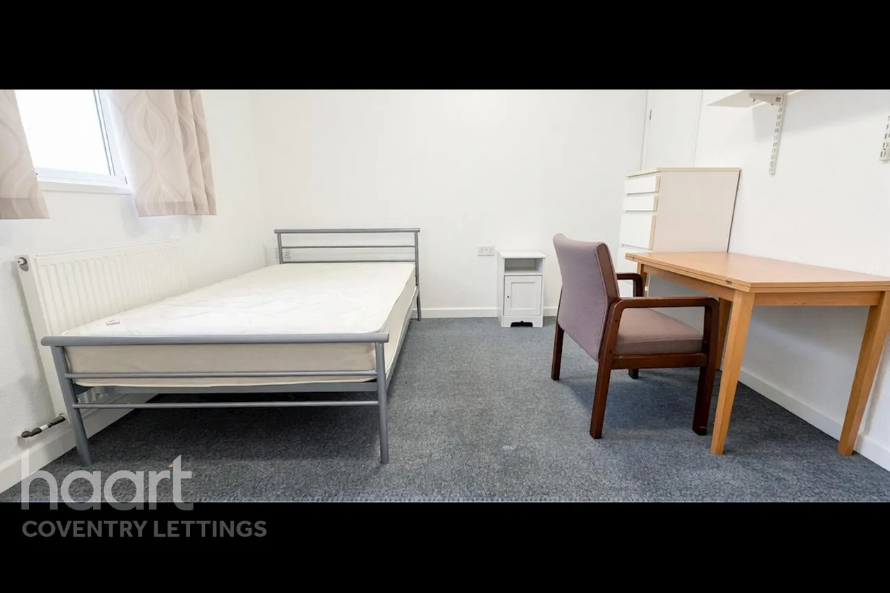 Holyhead Road, CV1, photo 27