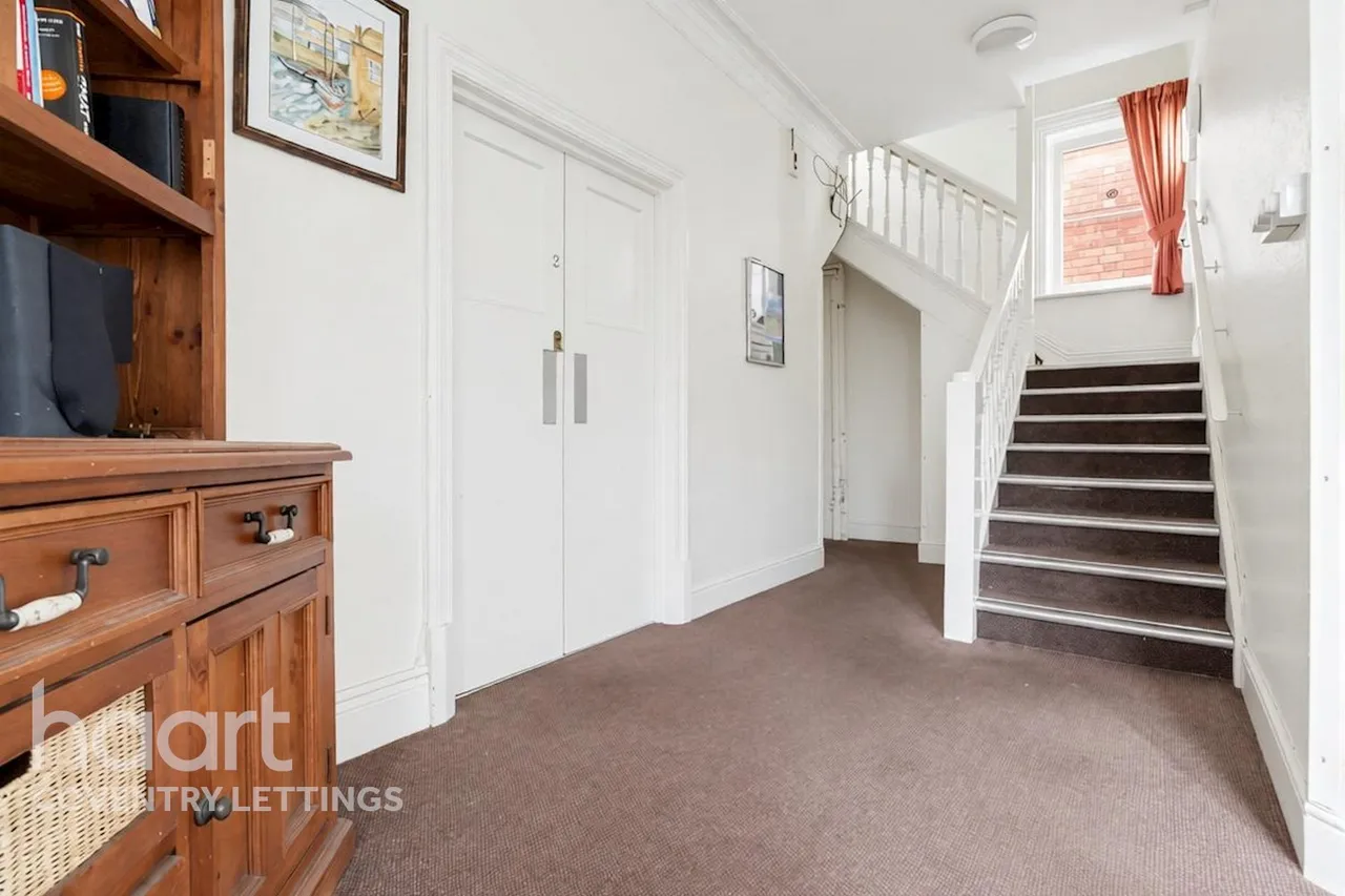 Holyhead Road, CV1, photo 2