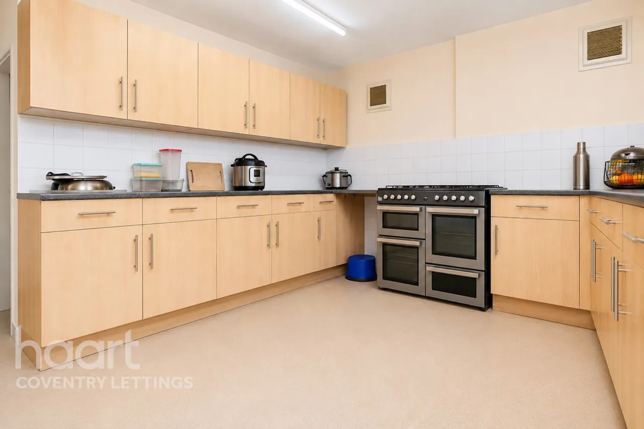 Holyhead Road, CV1, photo 4