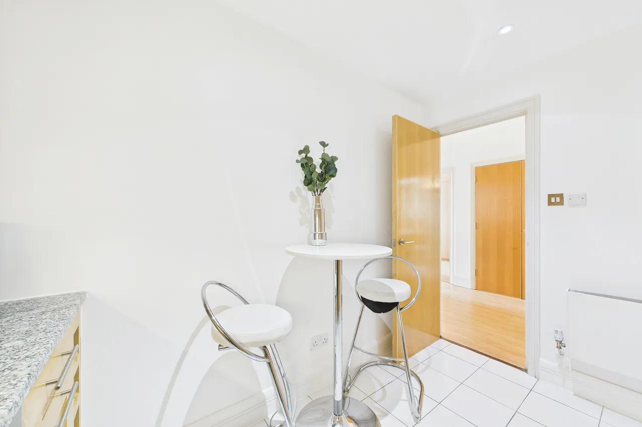 Belvedere Road, Waterloo, SE1, photo 12