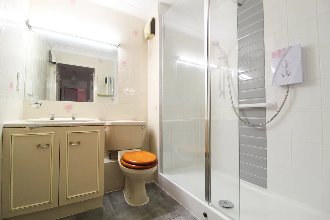 Rectory Court, Marple, SK6, photo 5