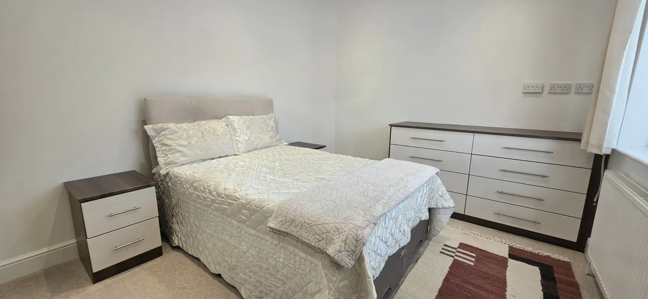Lyndhurst Gardens, Pinner, HA5, photo 10