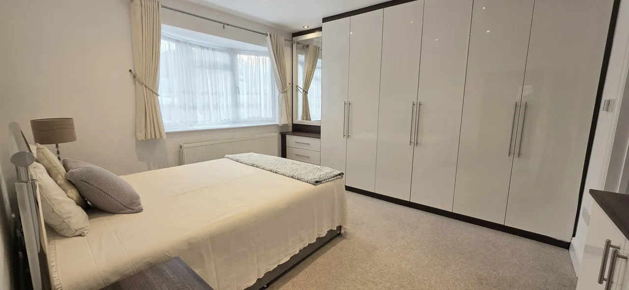 Lyndhurst Gardens, Pinner, HA5, photo 8