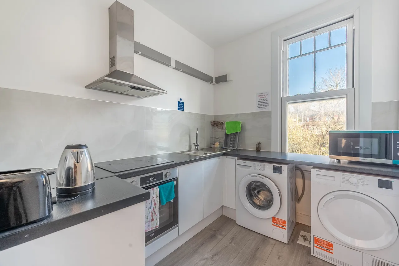 24 South Hill Avenue, Harrow, photo 10