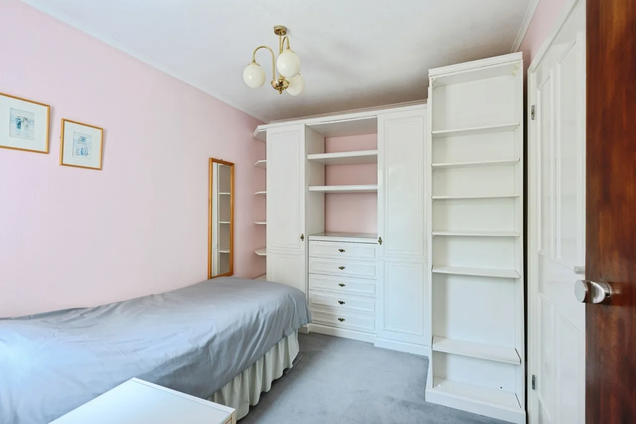Hayes Lane, Kenley, CR8, photo 14