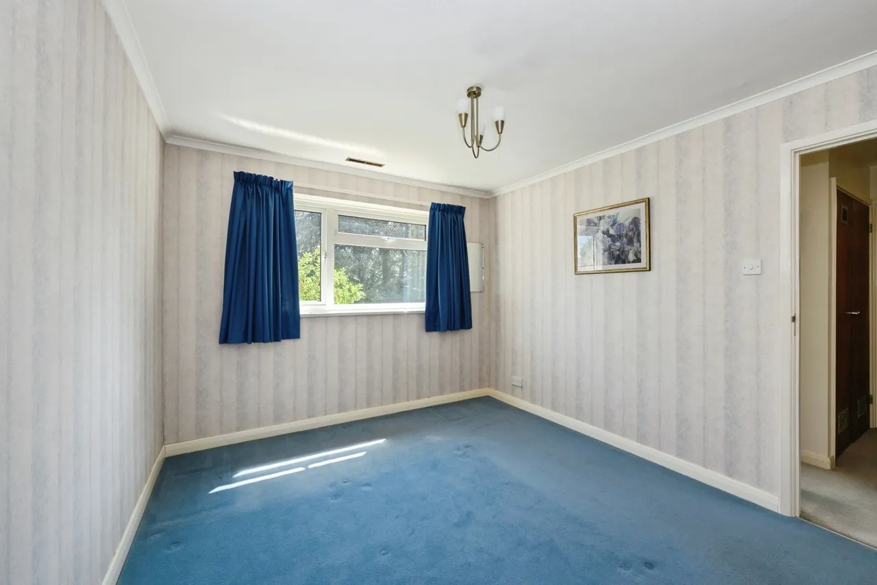 Hayes Lane, Kenley, CR8, photo 16