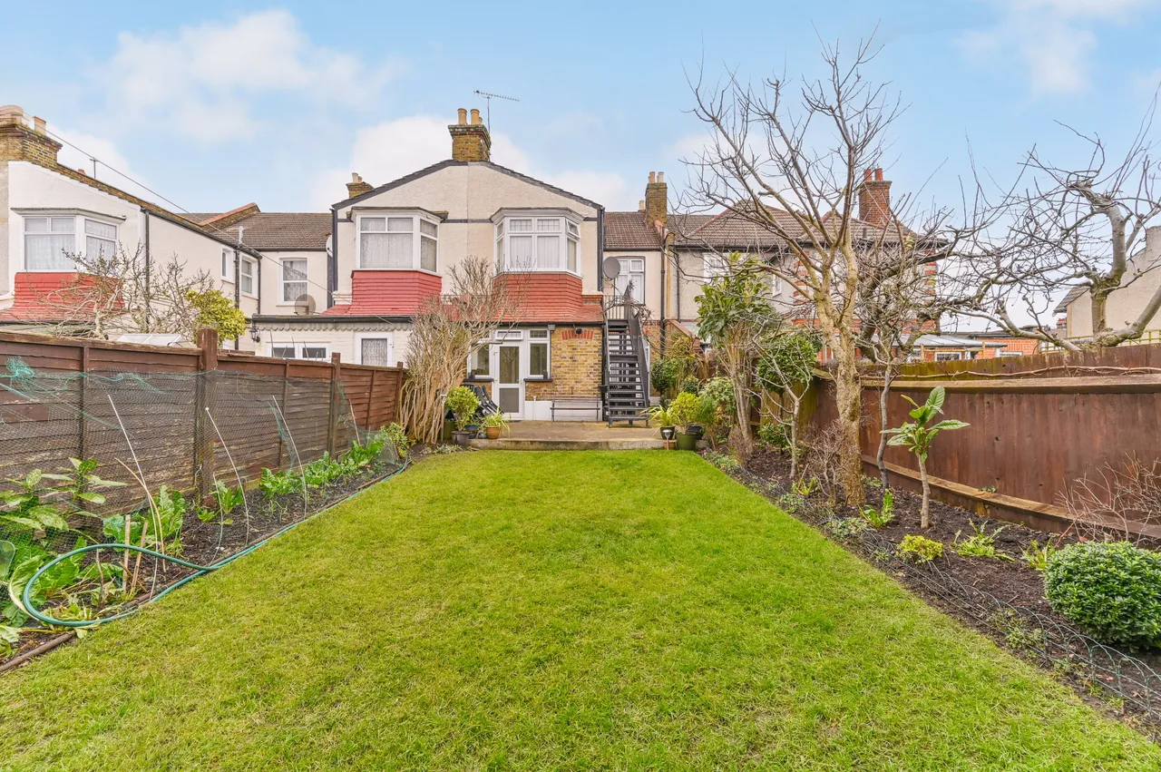 64 Ederline Avenue, London, photo 12