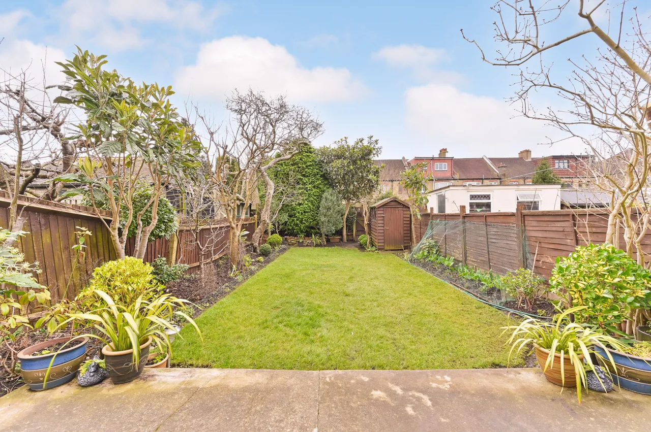 64 Ederline Avenue, London, photo 2