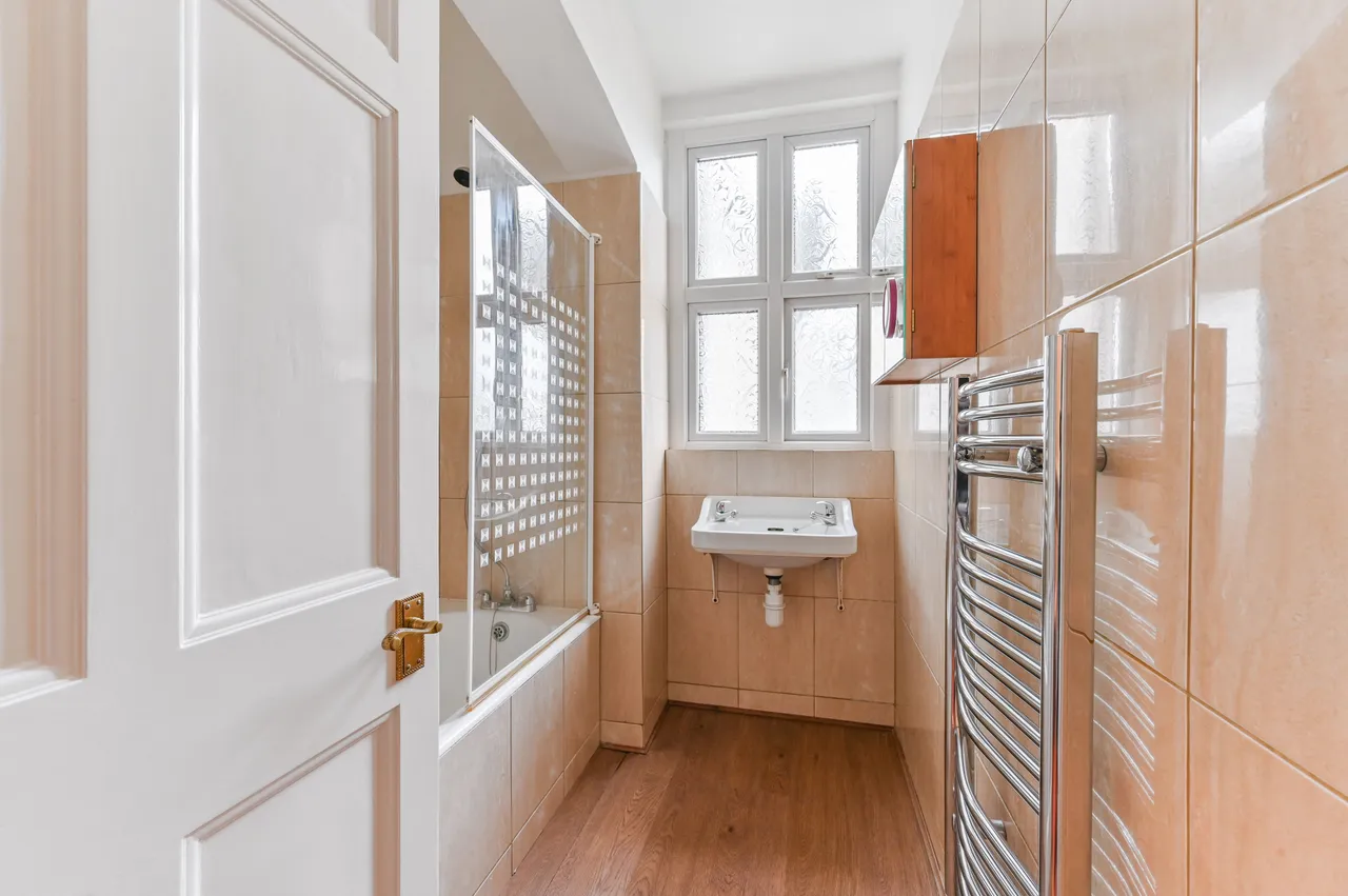 64 Ederline Avenue, London, photo 10