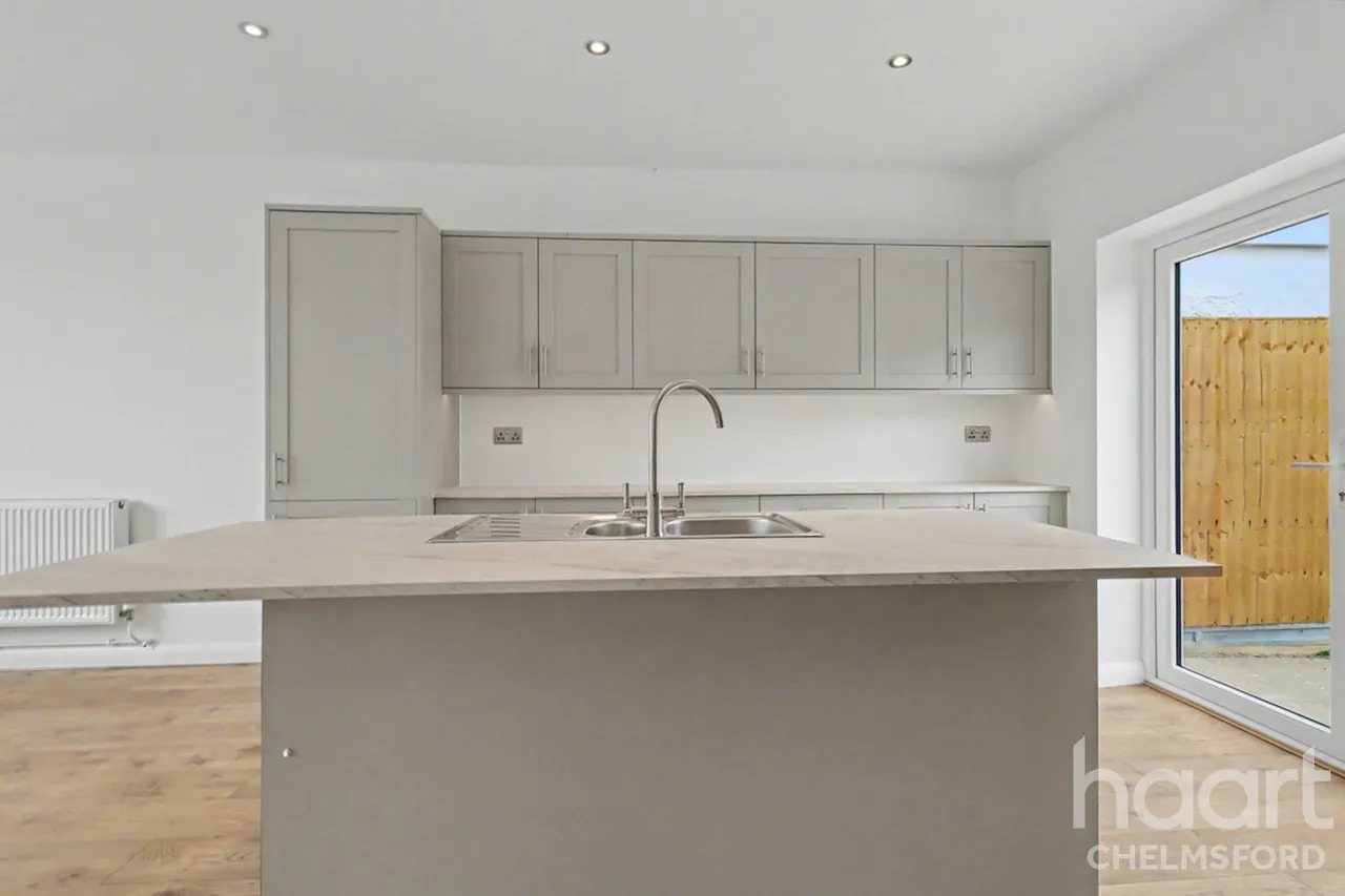 Springfield Park Avenue, Chelmsford, CM2, photo 9