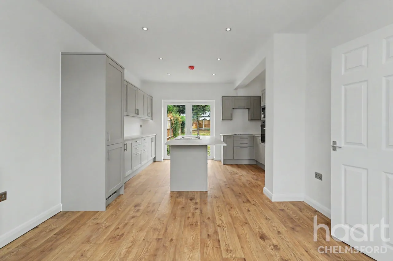 Springfield Park Avenue, Chelmsford, CM2, photo 6