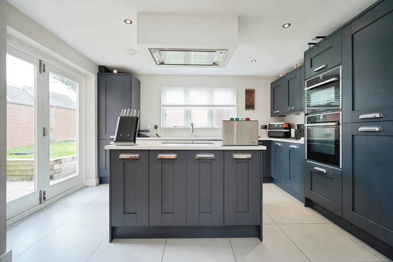 Iris Close, Appleby Magna, DE12, photo 4