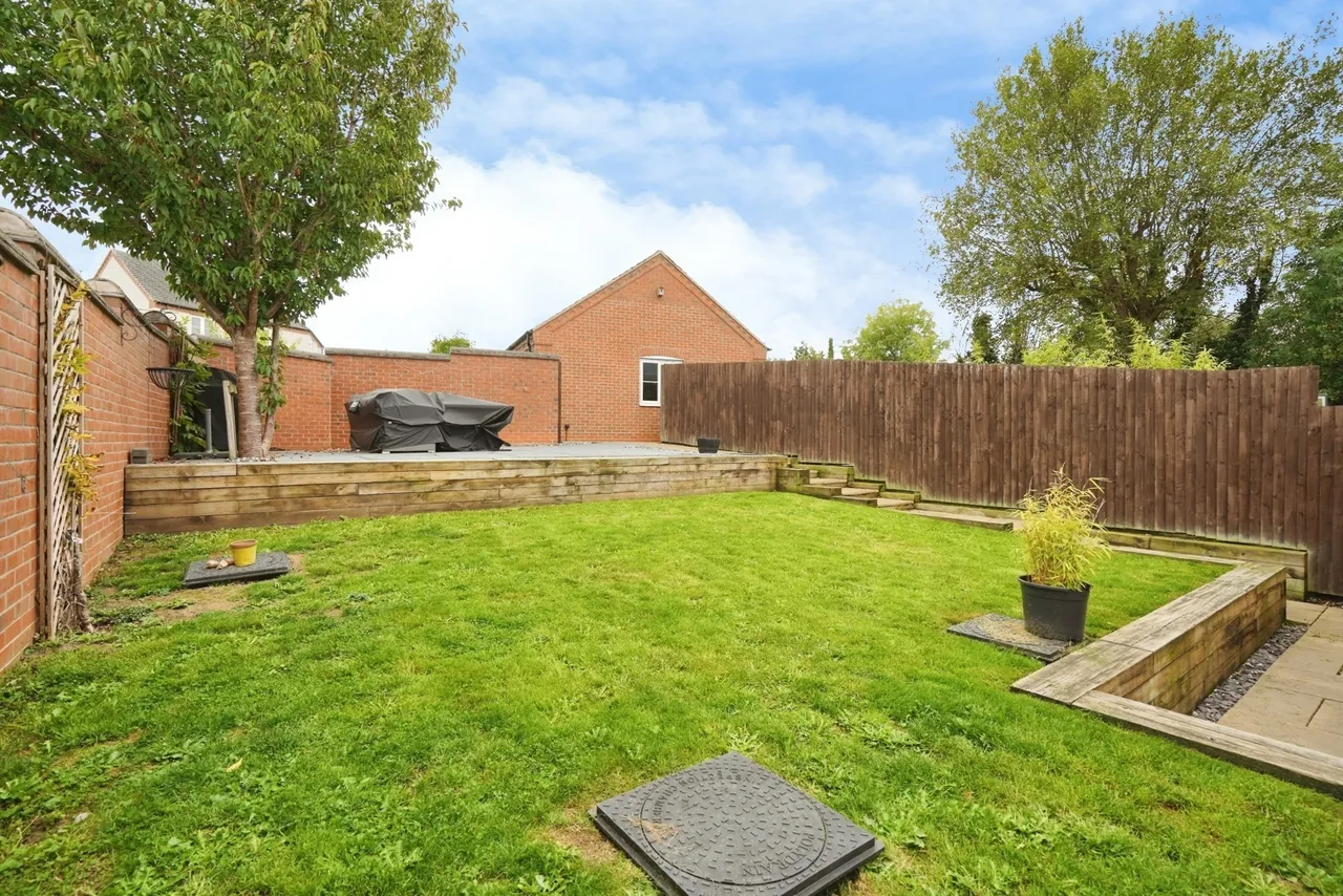 Iris Close, Appleby Magna, DE12, photo 25